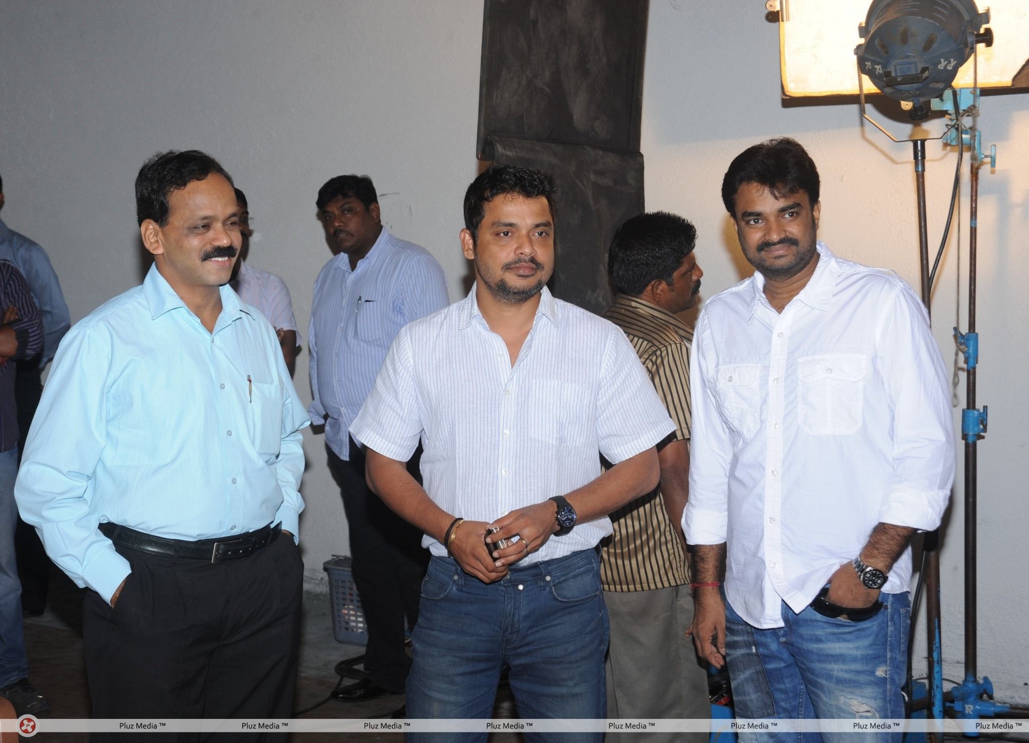 Thaandavam Movie Opening - Pictures | Picture 133584